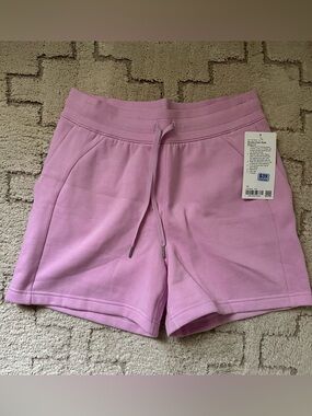 Lululemon Scuba High Rise Shorts size 10 Vita Pink